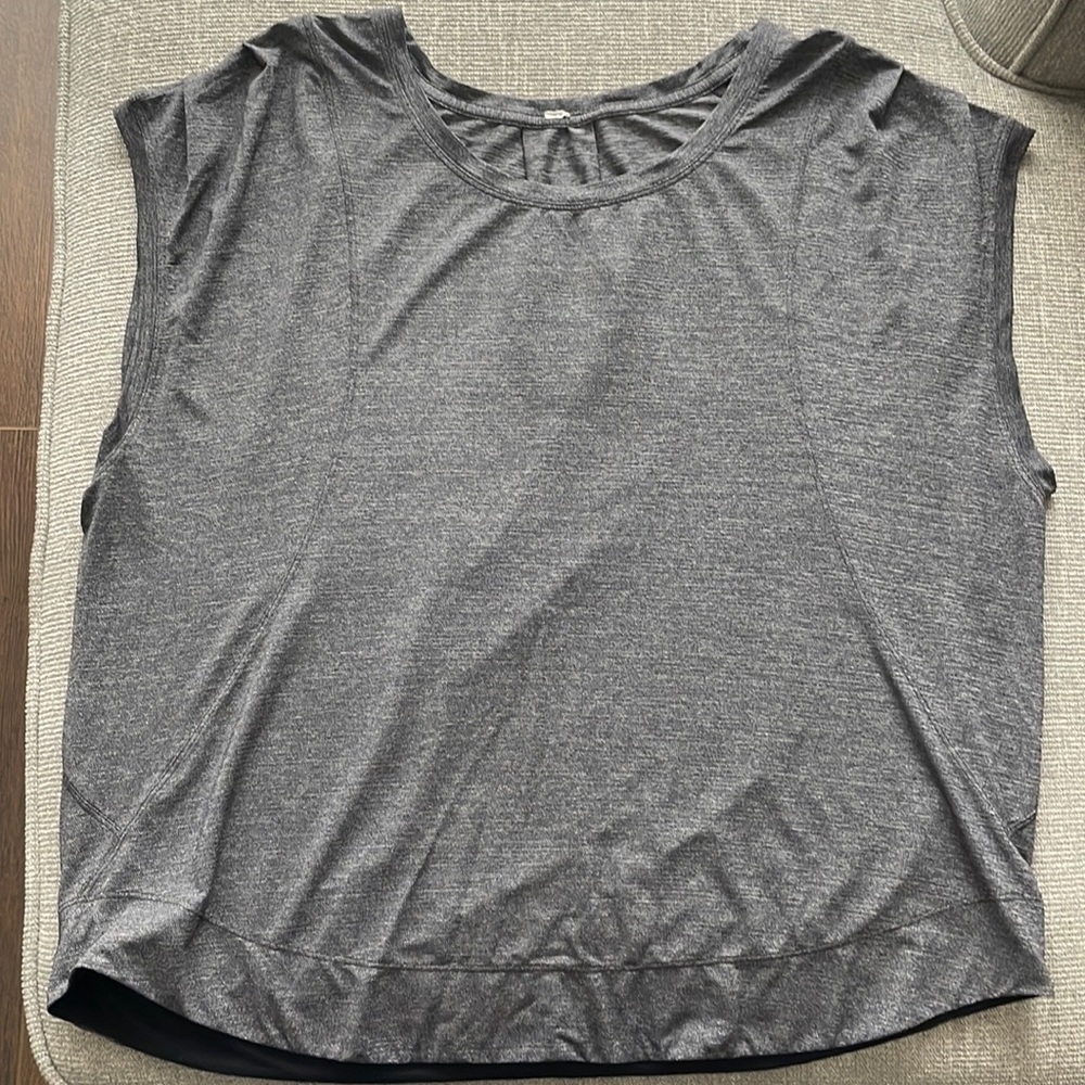Lululemon cap sleeved top